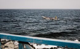 Akdeniz’de göçmen teknesinde can pazarı yaşandı