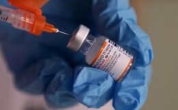 Pfizer ve BioNTech’ten Omicron’a özel aşı çalışmalarına başladı