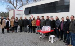 AK Partililer kan bağışladı