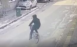 Bursa’daki bisiklet hırsızı kameraya yakalandı!