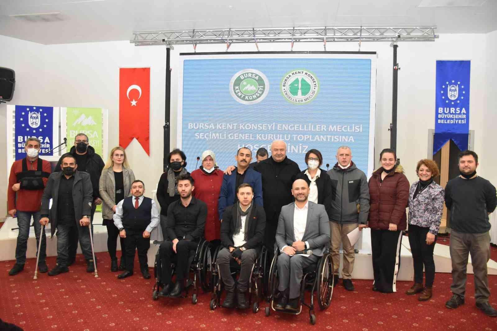 Bursa’da engelliler meclisi, ‘Sönmez’le devam’ kararı verdi